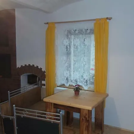 Apartmán Křenov 8 *